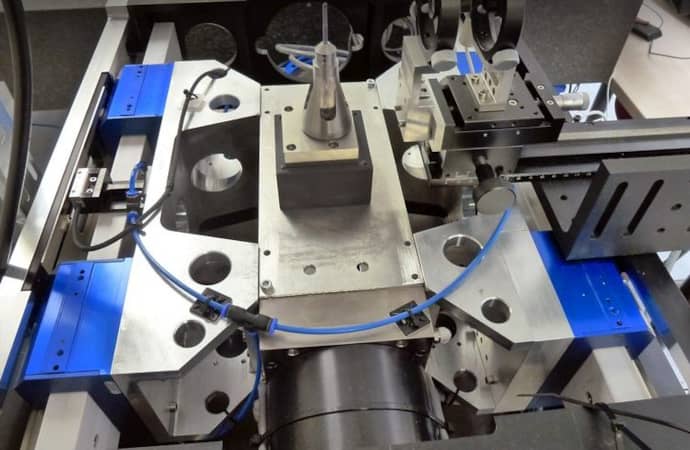 CRANFIELD UNIVERSITY - Speed and Accuracy Improvement of CNC